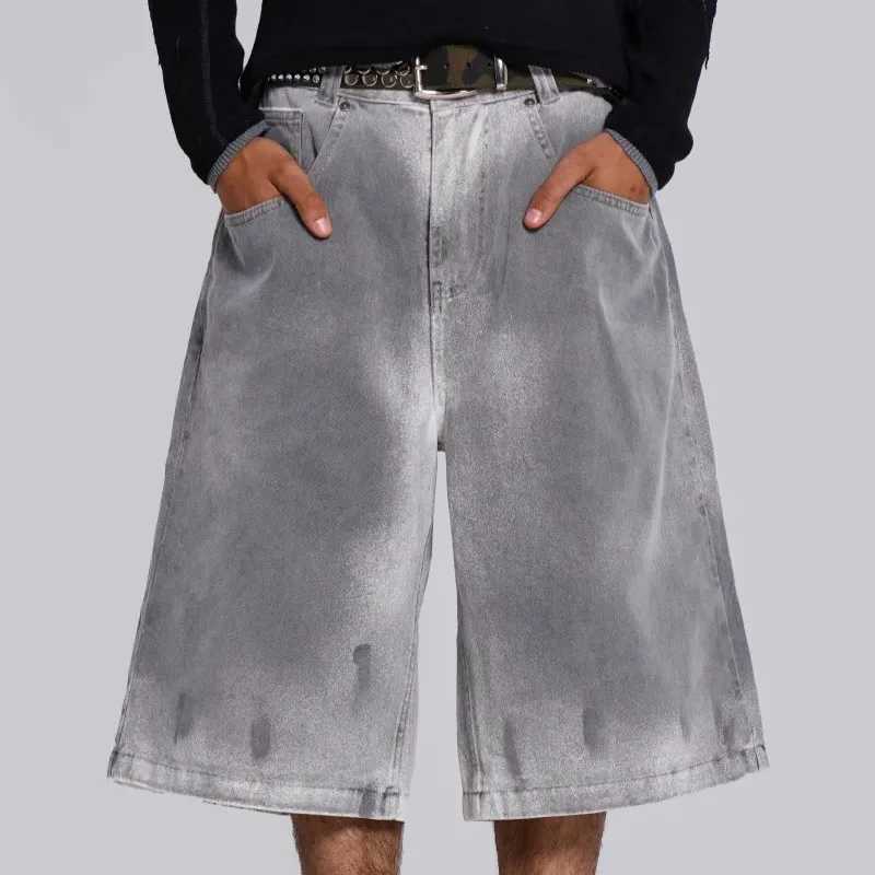 Men's Shorts Y2K mens cotton shorts Harajuku Gothic heavy oil washed lot Pocket Hole breaking design pants American style fashion casual jeans z2
