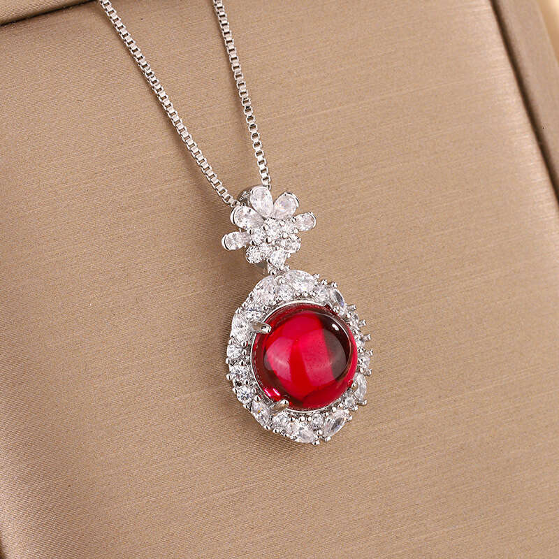 Huamei Jewelry Necklace Inlaid with Imitation Natural Blue Green Jadeite Red Corundum Fashion Collarbone Chain Temperament
