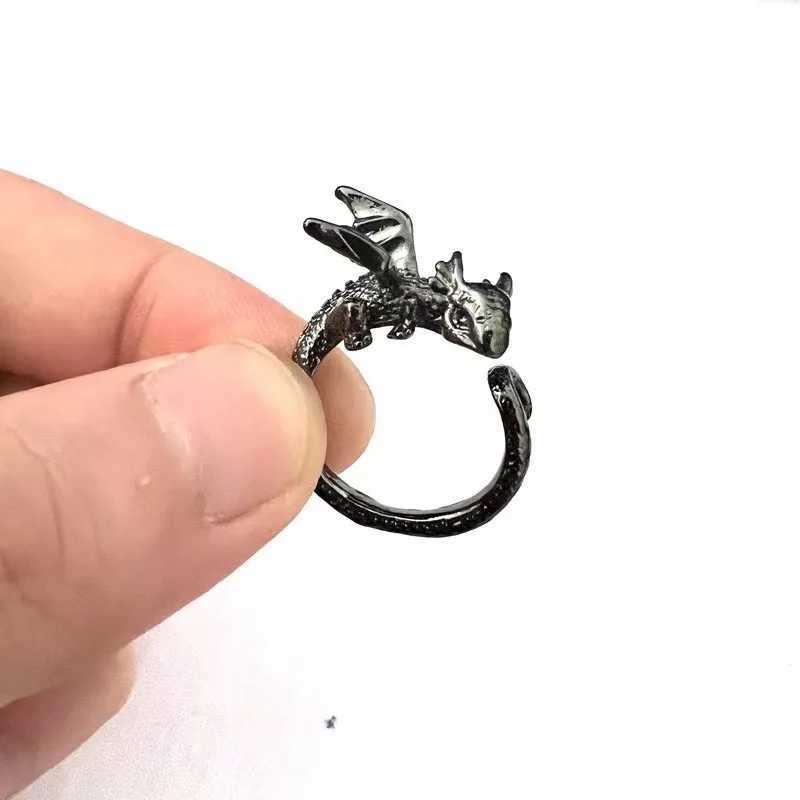 Vintage Dark Dragon Opening Rings for Men Women Cute Animal Silver Color Metal Punk Fashion Finger Ring Fashion Jewelry PartyXJ250219
