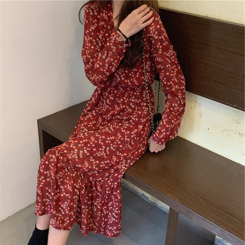 2025 Spring and Summer New French Style V-Neck Red Floral Print Dress for Women, Elegant Waist-Cinching and Slimming Long-Sleeve Undergarment Maxi Dre