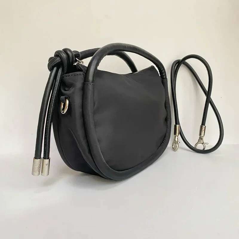 new style New Women Crossbody Fashion Design Large Capacity Shoulder Bag High Quality Retro Simple Ladies Handbag