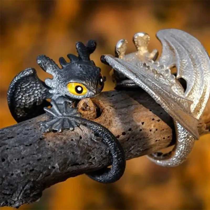 2024 New Gothic Punk Dragon Ring Men Retro Animal Adjustable Finger Rings for Women Personality Magical Cool Jewelry GiftsXJ250219