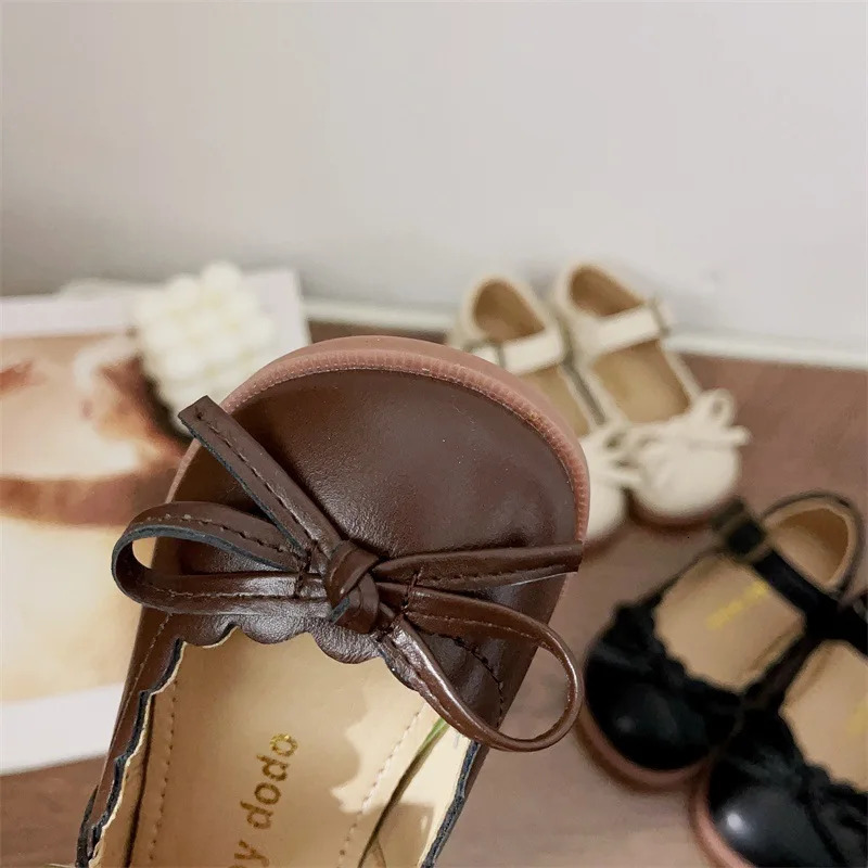 Cute Beading Mary Jane Shoes Kids Low Heel Girls Evening Party Dress Shoes Black White School Shoes for Children with Bow H03015 250219