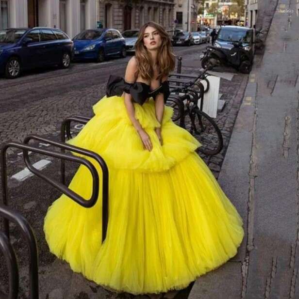 Party Quinceanera Dresses Elegant Tiered Purple Tulle Evening Off The Shoulder Pleat Long Prom Dress Celebrity Gowns