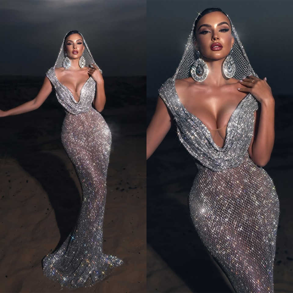 Sexy Evening Dresses For Women V Neck Sleeveless Gown Lace Sequins Sweep Train Customized Dress