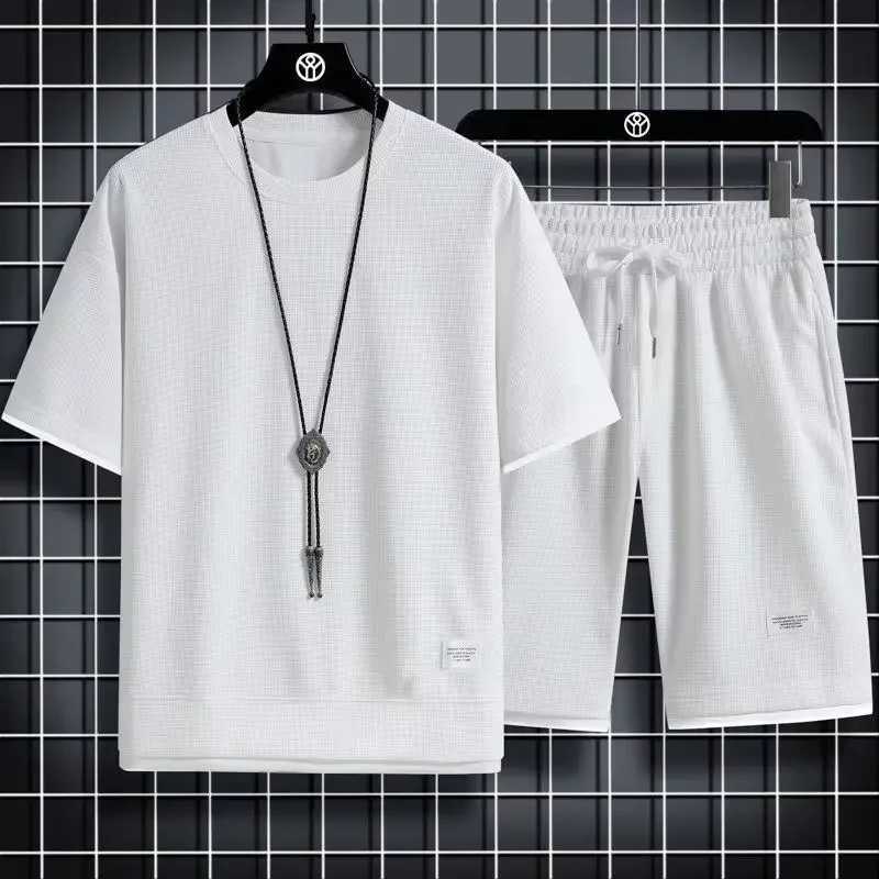 Casual Sportswear Loose-Fit Mens Summer Outfits Korean Trendy Short Sleeve T-shirts 2-Piece SetsXJ250218