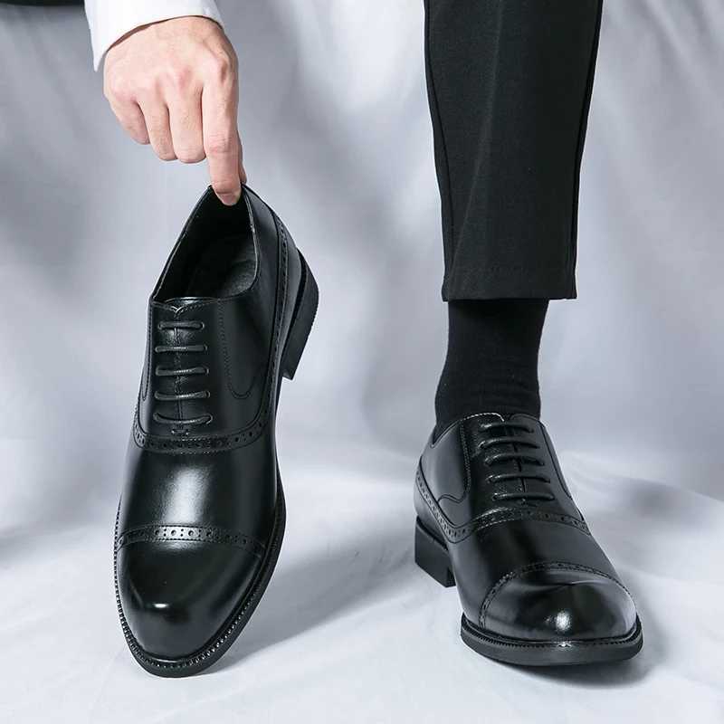 Hot Luxury Ripe-age Mens Female Business Leather Shoes Formal Black Dress Shoes Oxford Wedding Off Shoes Single Y250222