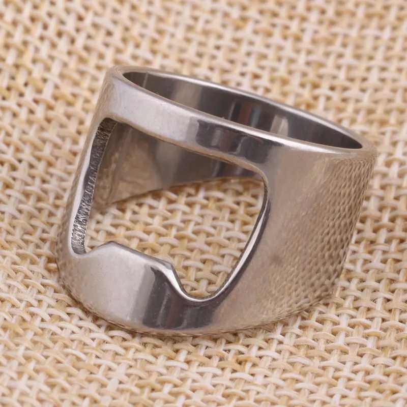 Bottle Opener Ring Creativity Corkscrew Stainless Steel Finger Ring Beer Can Openers Gadgets Cool Bar Kitchen Accessories GiftsXJ250219