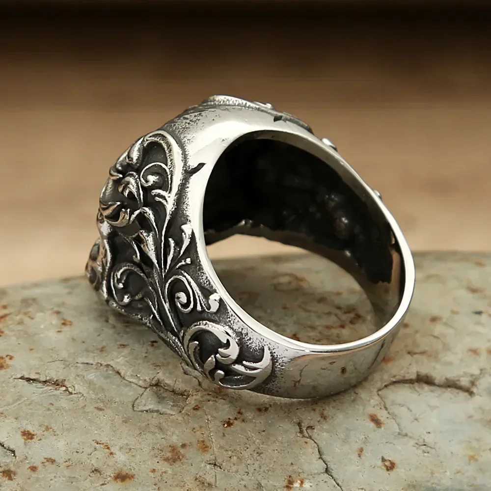 New Stylish and Minimalist Mens Vintage Skull Ring Gothic Biker Rings for Men Women Punk Motorcycle Band Jewelry Gift WholesaleXJ250219