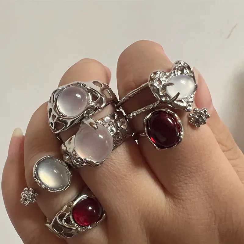 Vintage Silver Color Red Oval Ring For Women Trendy Elegant Irregular Natural Stone Luxury Ring Woman Y2K Aesthetic Jewelry GiftXJ250219