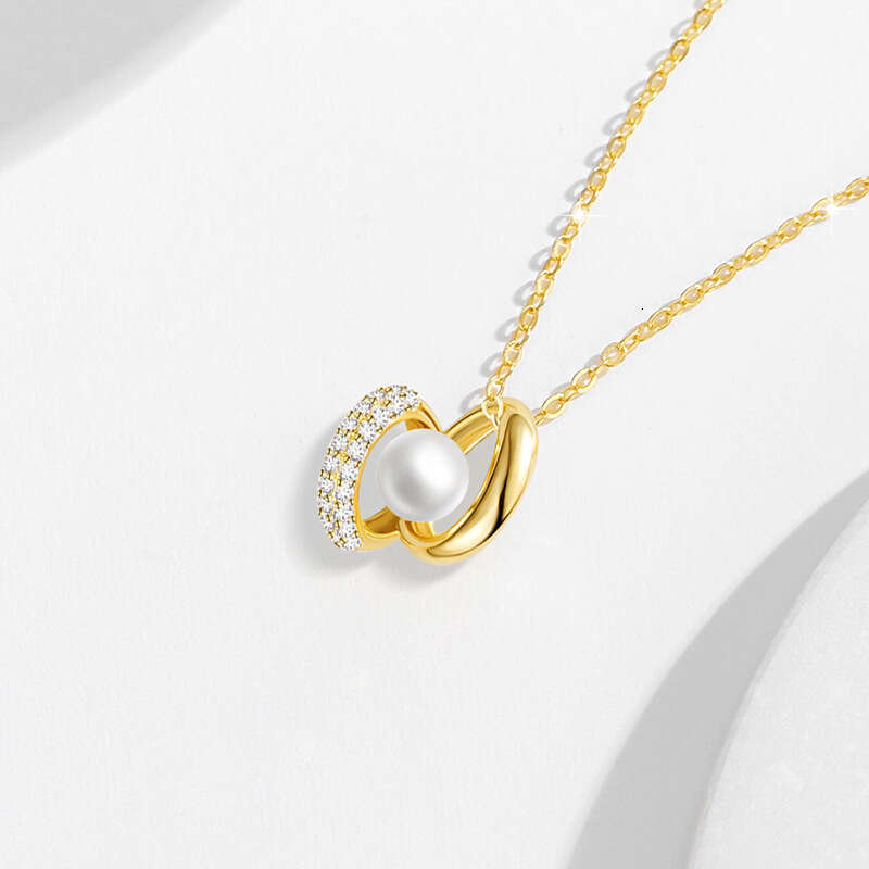 Interlocking Sterg Sier Necklace for Women with Small and Design, Light Pearl Collar Chain, Instagram Surrounding Planet Pendant