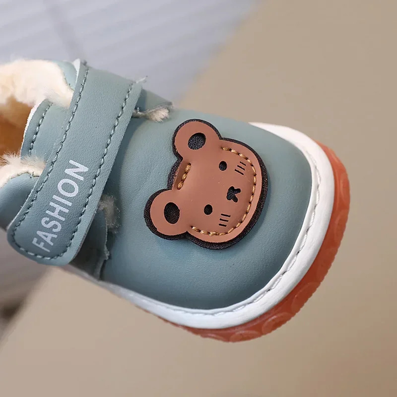 born Baby Girls Boys Shoes Soft Non-slip Infant Toddler Leather First Walkers Autumn Winter Plush Warm Kids Cartoon Sneakers 250219