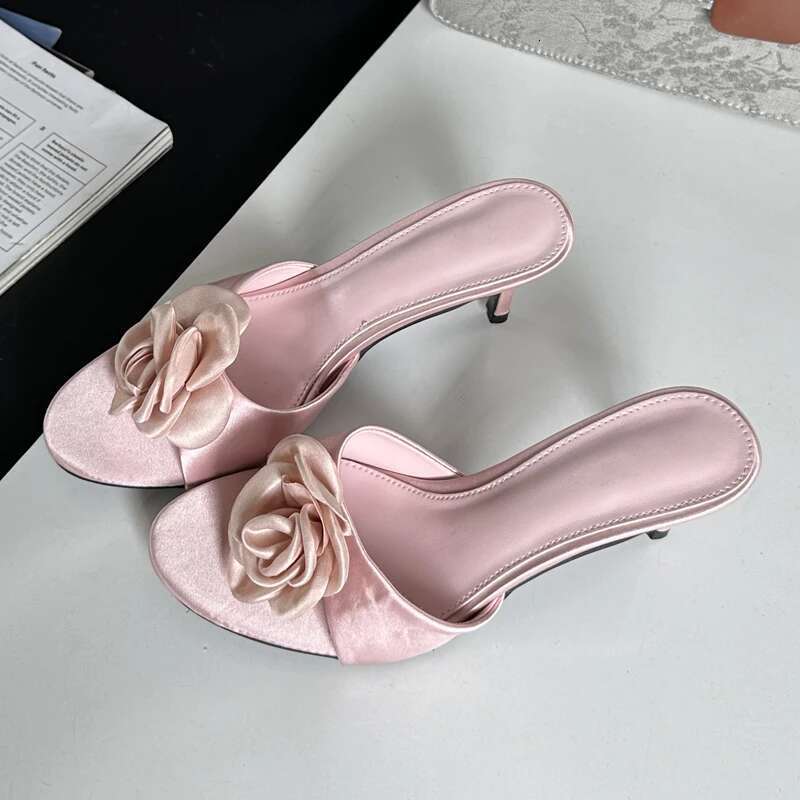 2025 Summer Fashion wer Woman Slippers Thin Low Heels Party Stripper Ladies Mules Slides atos Mujer