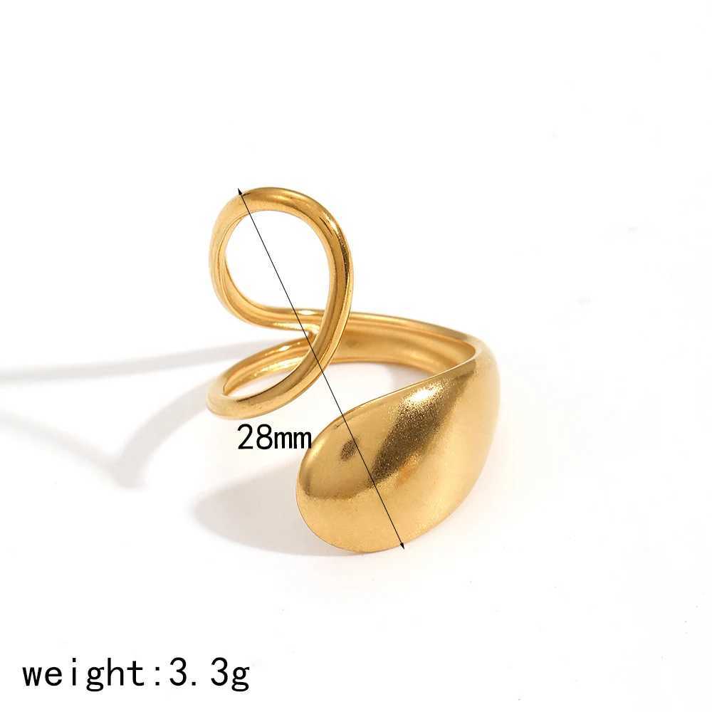 New Fashion Stainless Steel Chunky Smooth Rings For Women Creative Water Drop Shape Rings Jewelry GiftXJ250219
