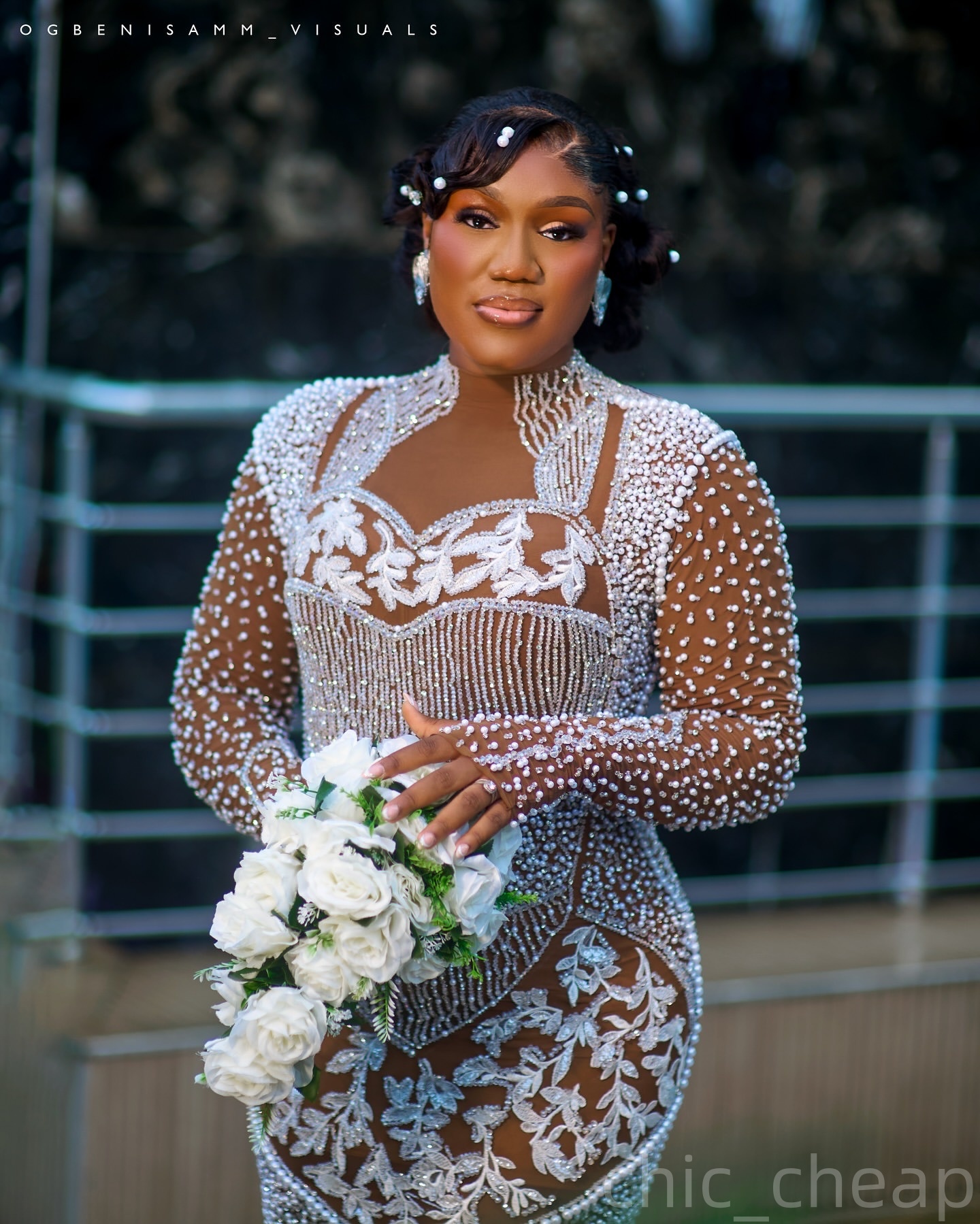 2025 Arabic Aso Ebi Plus Size White Illusion Lace Wedding Dress Pearls Beaded Crystals Full Sleeves Vintage Bridal Gowns Dresses ZJ0465