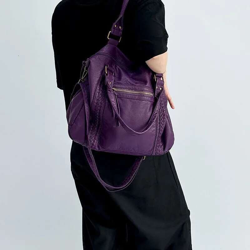 Moto & Biker Tote Bags For Women Designer Handbags And Purse 2023 New In Vintage Large Capacity Travel Shoulder Crossbody