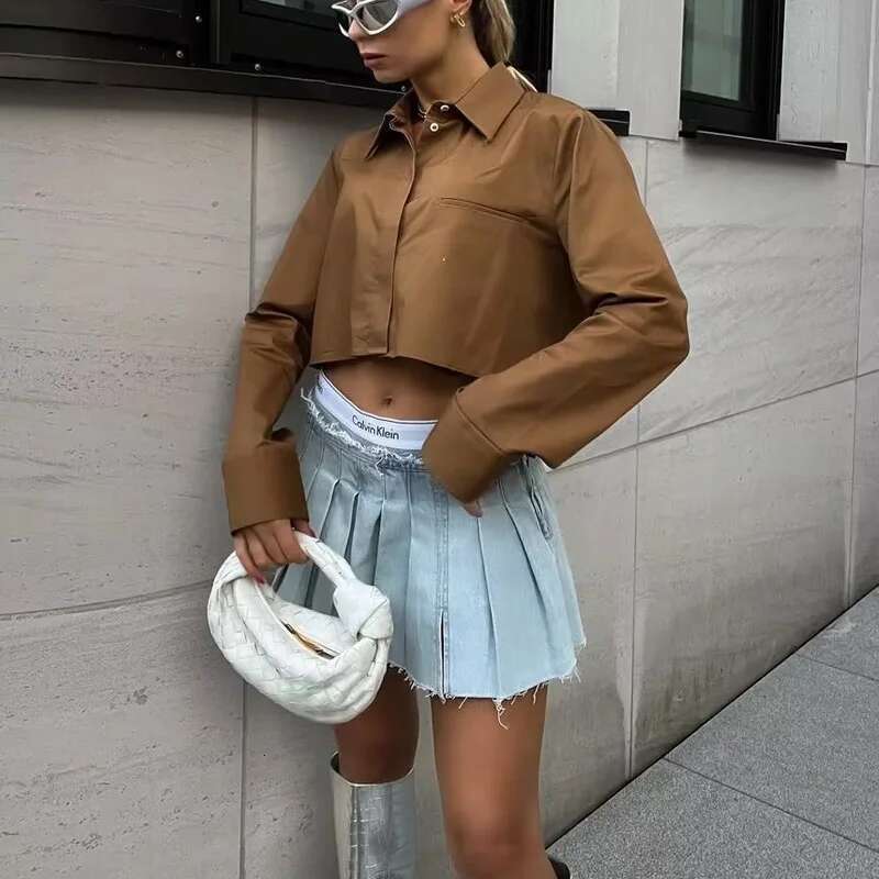 Cropped White Woman Pocket Button Up Shirt Long Sleeve Crop Top Female Spring Collared Shirts And Blouses Women