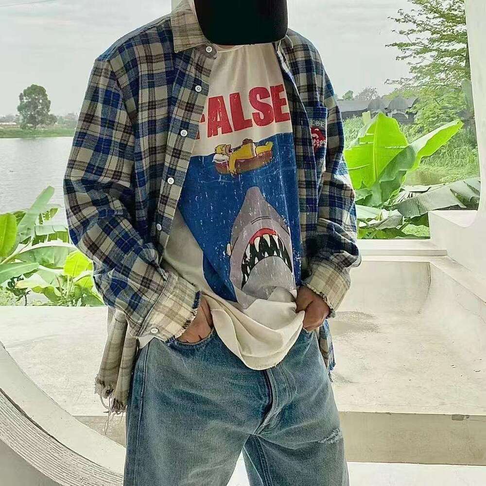 Vintage high street niche trendy brand cartoon Simpson shark wash water crack print summer short sleeved T-shirt for men