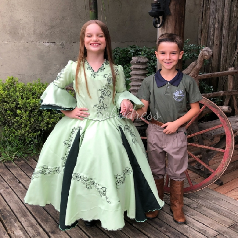 Sage Green Mexican Flower Girls Dress With Embroidery Mariachi Escaramuza Pageant Dress Kids Wedding Party Dress 2025 Inspired Idea Birthday Occasion 