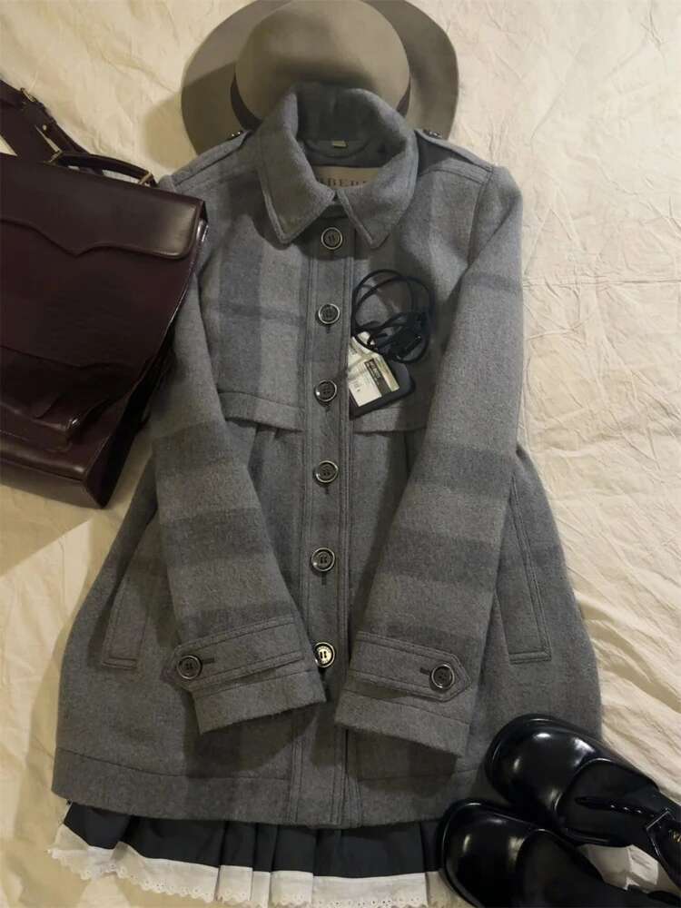 Casual Wool Short Overcoats Women Design Elegant Korean Fashion Y2k Jacket Office Lady Striped Thin Dress Coats Outfits Autumn