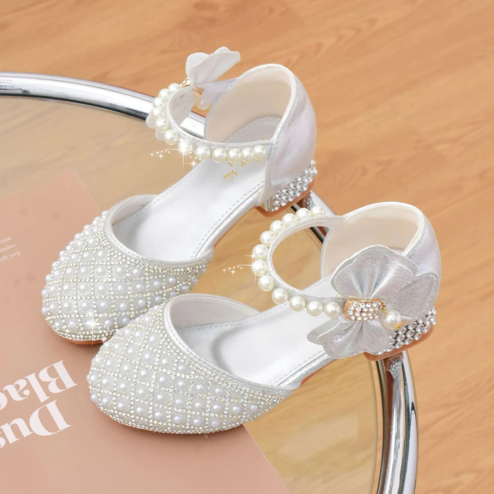 Rhinestones Princess Girls Party Shoes Children Shiny Crystal Bow High Heels Girls Sandals Summer Kids Student Performance Shoes 250219
