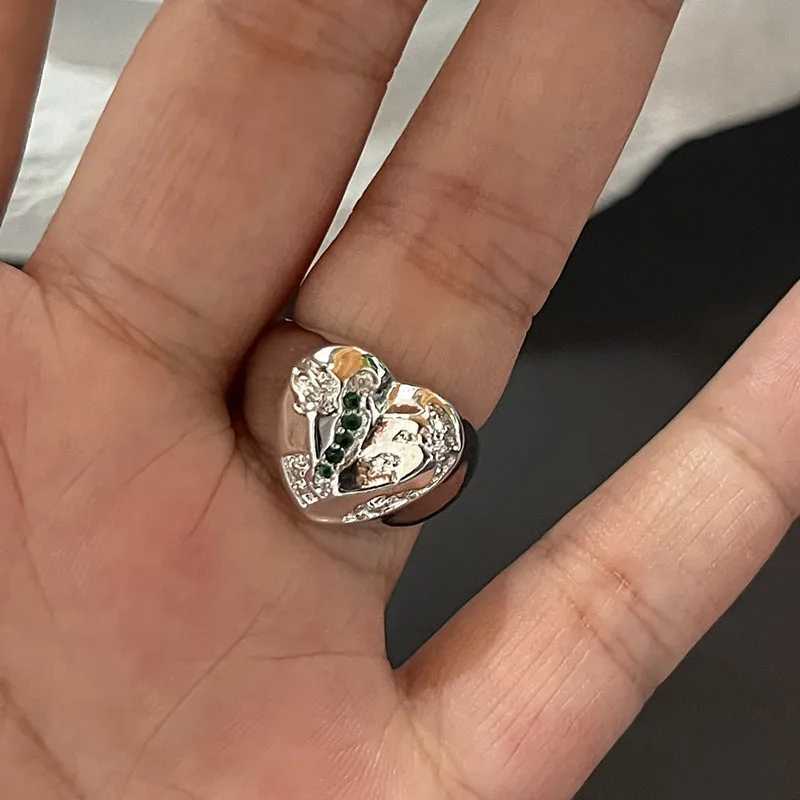 Kpop Y2K Punk Vintage Crystal Heart Star Ring Irregular Geometry Rings Set For Women Girl Fashion Korea Goth Jewelry AccessoriesXJ250219