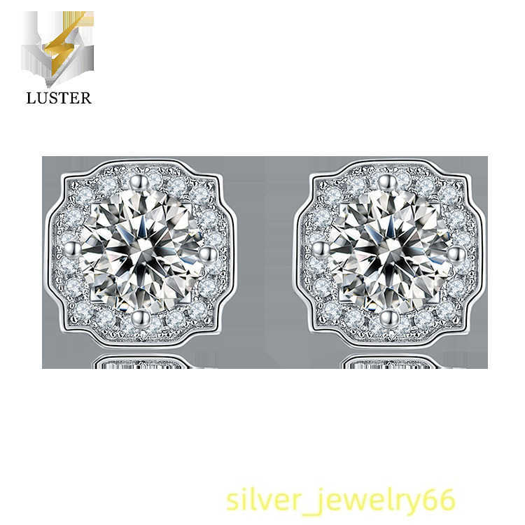 Exquisite Birthday Gifts Bud Shaped VVS Moissanite Earrings Moissanite Stud Earrings
