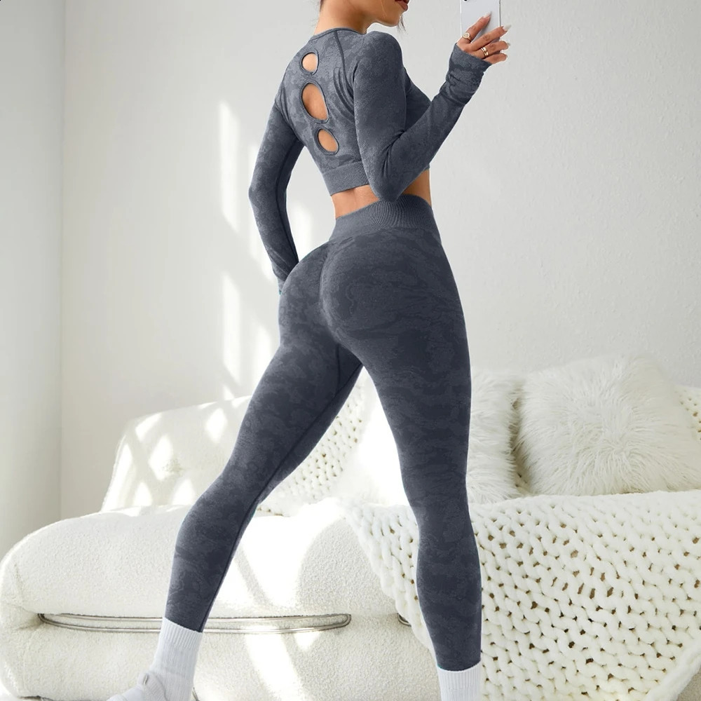 Winter Seamless Camouflage Cutout Yoga Workout Suit High Waisted High Stretch Leggings Fitness Two Piece Set 250219