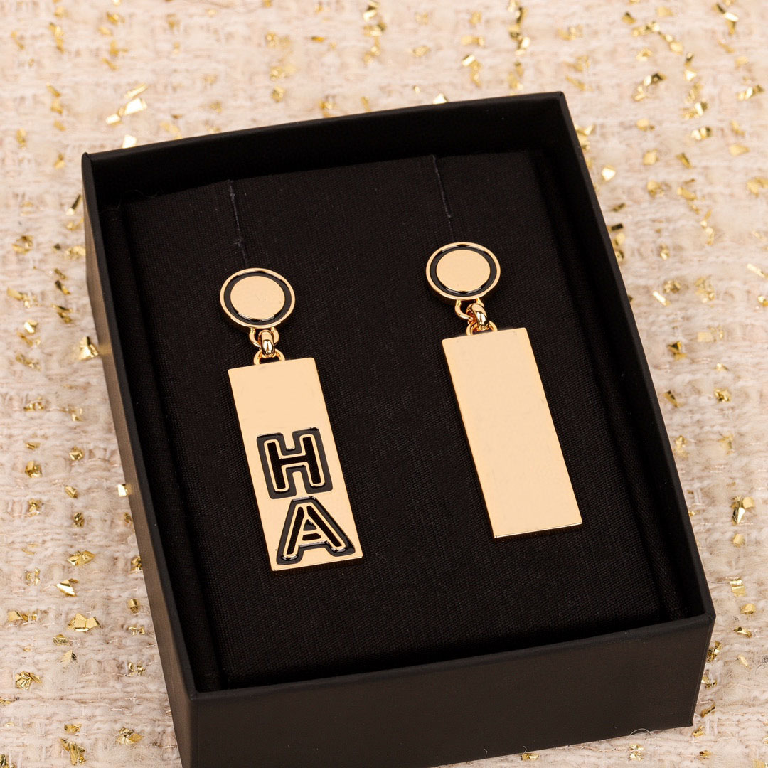 2025 Luxury quality charm drop earring with words design hollow styles black color have stamp PS6115A