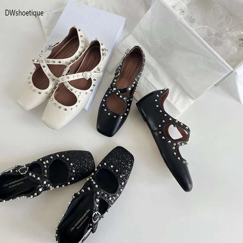 Fashion genuine leather rivet square toe women ballet flats