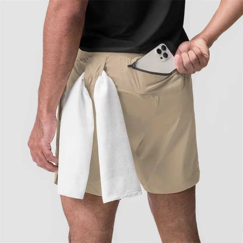 2025 New Mens Fitness Shorts Summer Quick drying Sports Shorts Training Shorts Mens Zipper Pocket Casual Sports Shorts W250219