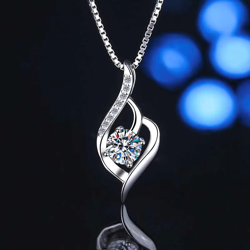 Fine Premium S Sterg Sier Moissanite Pendant Necklace Engagement Jewelry Gift for Ladies