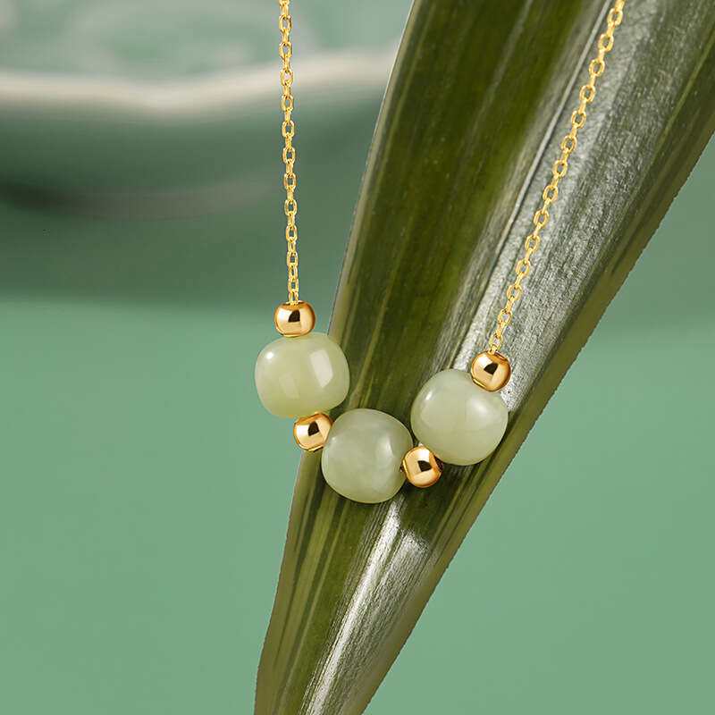 Sheng San Shi Sterg Sier Hotan Jade Necklace Female New Chinese China-Chic Collar Chain ins Wind Ball Pendant