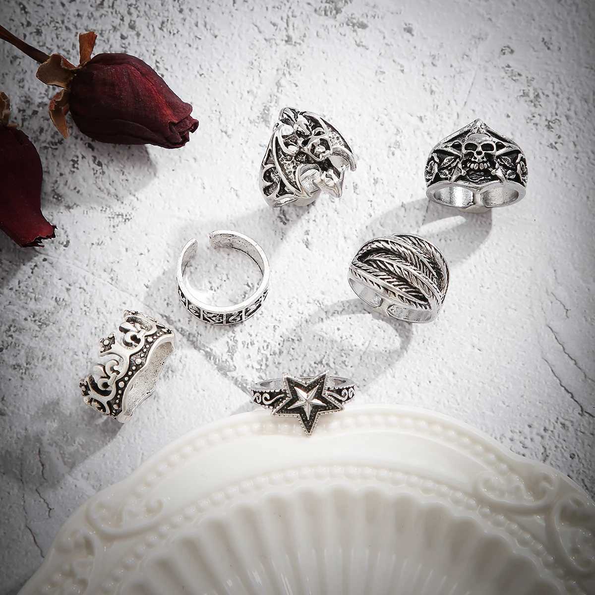 KunJoe 6pcs/set Halloween Jewelry Gothic Metal Skull Head Five Point Star Ring for Men Punk Silver Color Rings Party GiftXJ250219