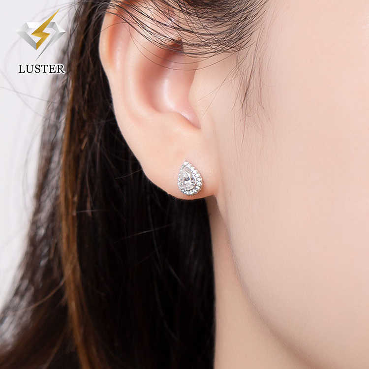 Ready to Ship Moissanite Diamond Jewelry VVS 0.5 Carat FancyPear Cut Moissanite Stud Earrings for Sale