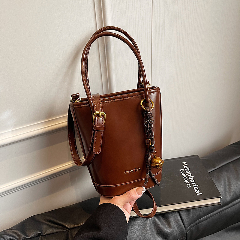 Simple handbag for women in spring 2025, new Korean version bucket bag, versatile and fashionable single shoulder crossbody bag #swissmilitary