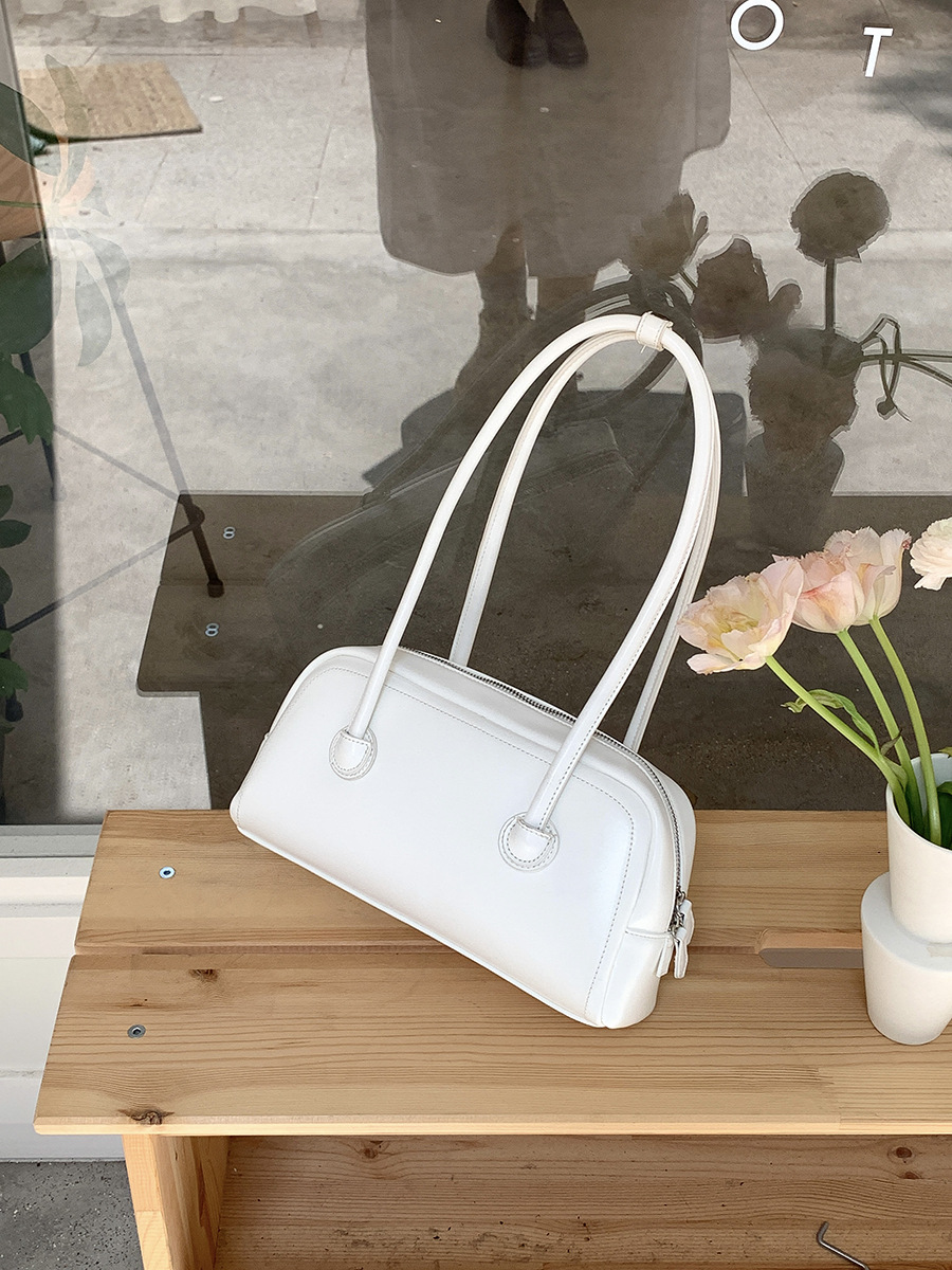 Chic Miniature Fashion Handbag with Versatile Shoulder Design - Perfect for Daily Use