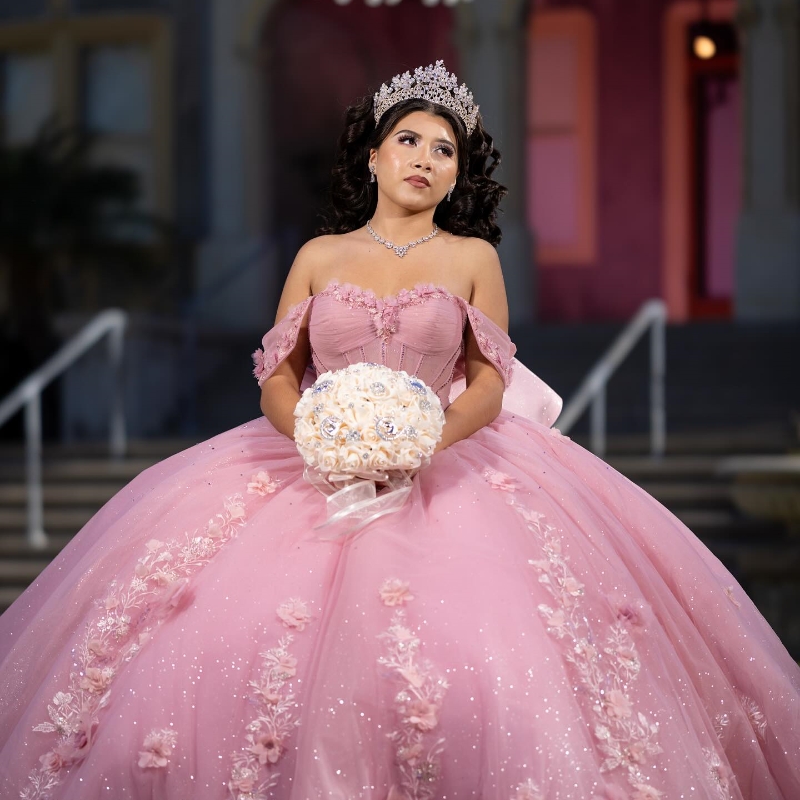 Pink Shiny Quinceanera Dresses Ball Gown Off Shoulder Appliques Lace Flower Beading Crystal Tull Sweet 16 Dress Vestidos 15 de anos