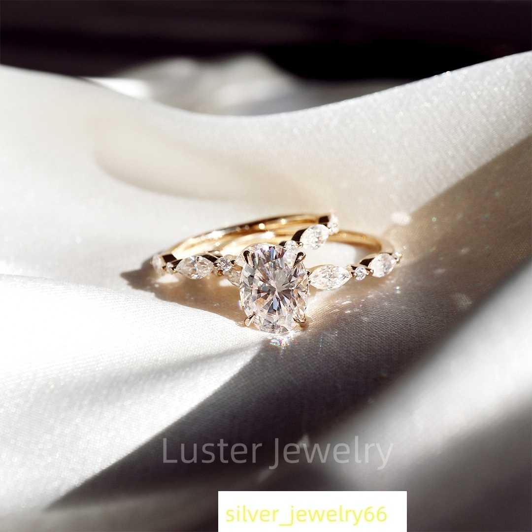 Luster Elegant 4 Prong Solitaire 3ct Oval Cut Moissanite 14K 18K Gold Half Eternity Bridal Moissanite Wedding Ring Set for Women