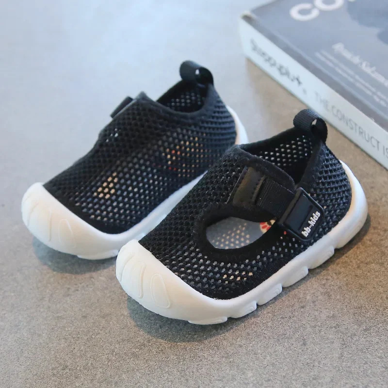 Childrens Breathable Mesh Sneakers for Boys and Girls Toddler Soft-soled Sneakers Comfortable Baby Mesh Shoes Casual Style 250219