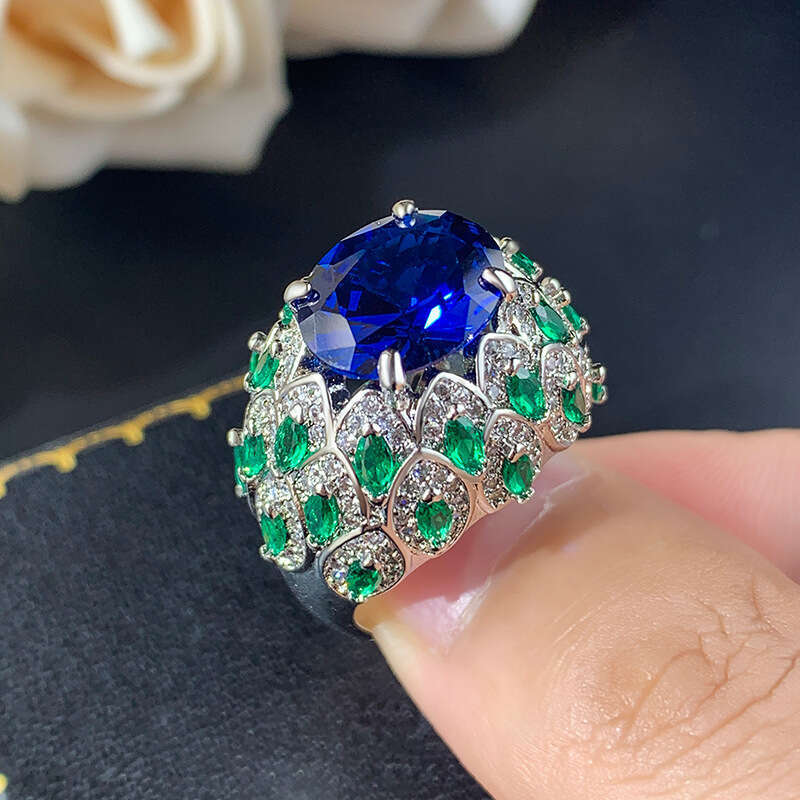 New Jewelry Ring Female Simulation Red Corundum Grandmother Green Blue Sharp Crystal Full Diamond Luxury Set High End Women's