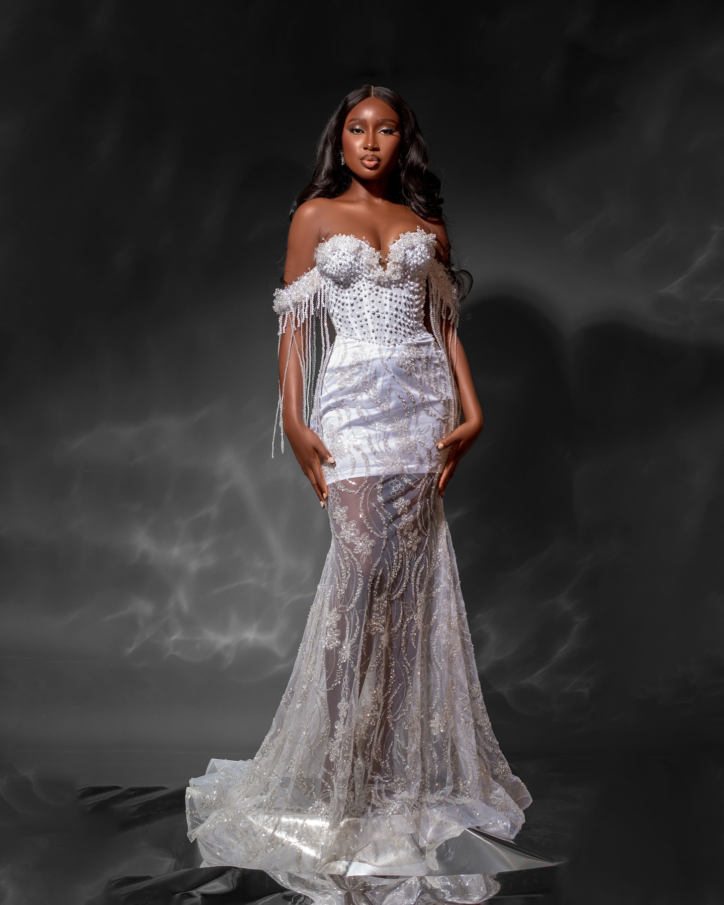 Stylish Off Shoulder Wedding Dresses Pearls Crystal Mermaid Bridal Gowns Tassel Customized Lace Up Backless Princess Sweep Train Bride Dress Vestidos 
