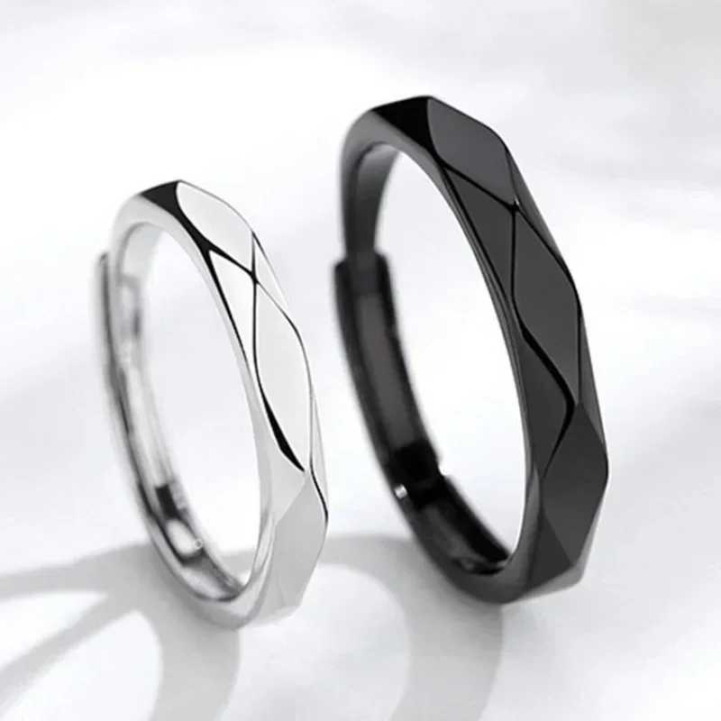 1Pair Black White Lozenge Couple Rings Open Ring for Women Men Adjustable Finger Rings Romantic Lovers Anniversary Jewelry GiftXJ250219