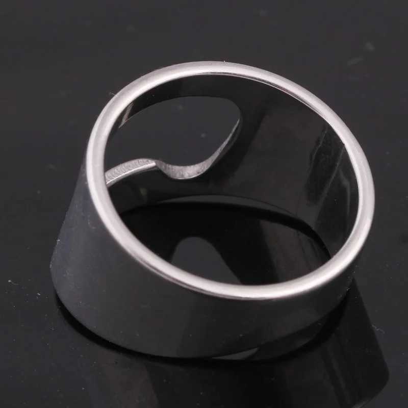 Bottle Opener Ring Creativity Corkscrew Stainless Steel Finger Ring Beer Can Openers Gadgets Cool Bar Kitchen Accessories GiftsXJ250219