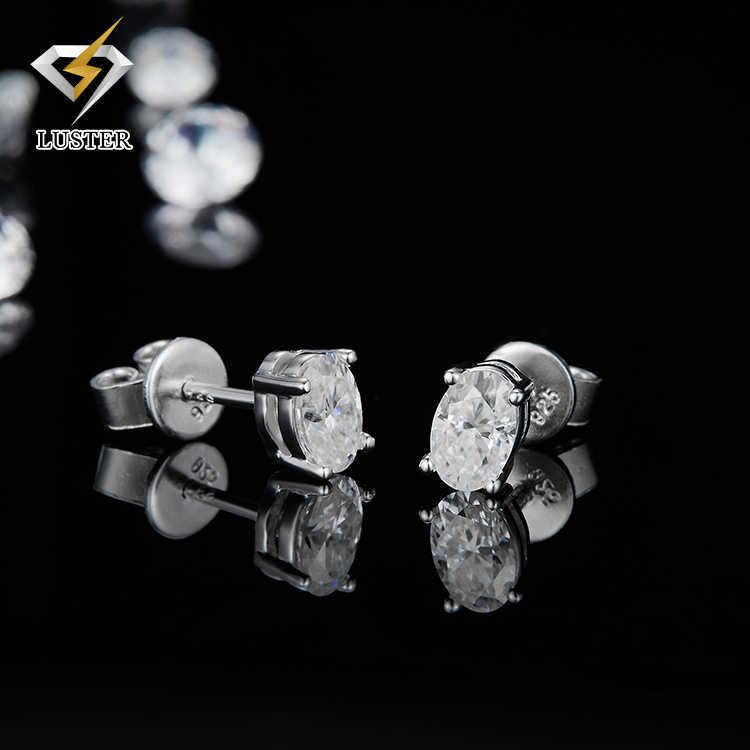 New Fashion S925 Sterling Silver Luxury S925 Oval Solitaire Moissanite Diamond Stud Earrings Moissanite Jewellery