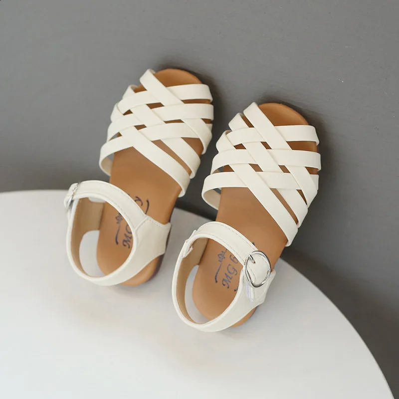 Girls Summer Sandals Baby Girl Toddler Kids Shoes Sweet Princess Soft Childrens Beach Rome Sandals Woven Cut-outs Toe-capped 250219