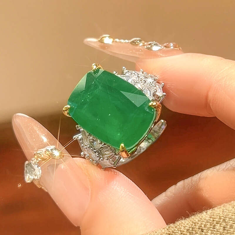 Huamei Ring Jewelry Emerald Red Corundum Women's High end Fashion