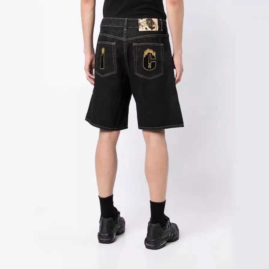 American fashion flying dog print straight leg denim shorts for men high street casual fashion wide leg five quarter pants W250219