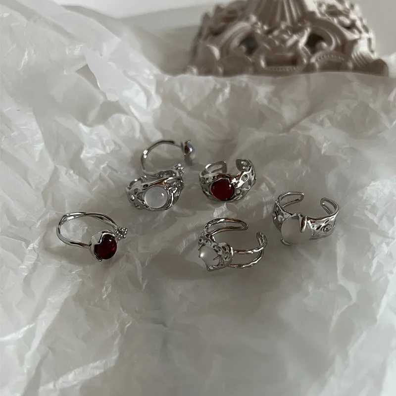 Vintage Silver Color Red Oval Ring For Women Trendy Elegant Irregular Natural Stone Luxury Ring Woman Y2K Aesthetic Jewelry GiftXJ250219