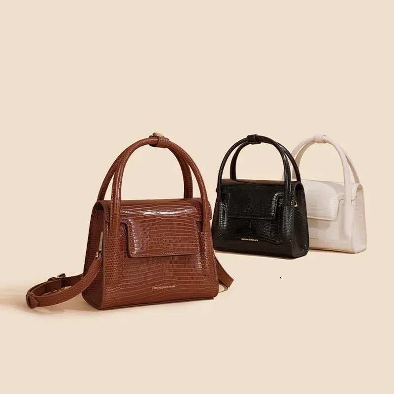 Genuine Women Flap Handbags Female Desinger Shoulder Purses Phone Bags Girls Crossbody Cow Leather Daybag
